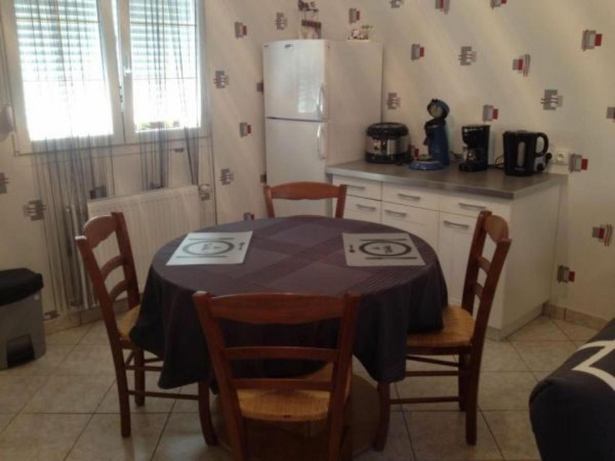 Gîte Étain, 2 pièces, 2 personnes - FR-1-585-3 Esterno foto